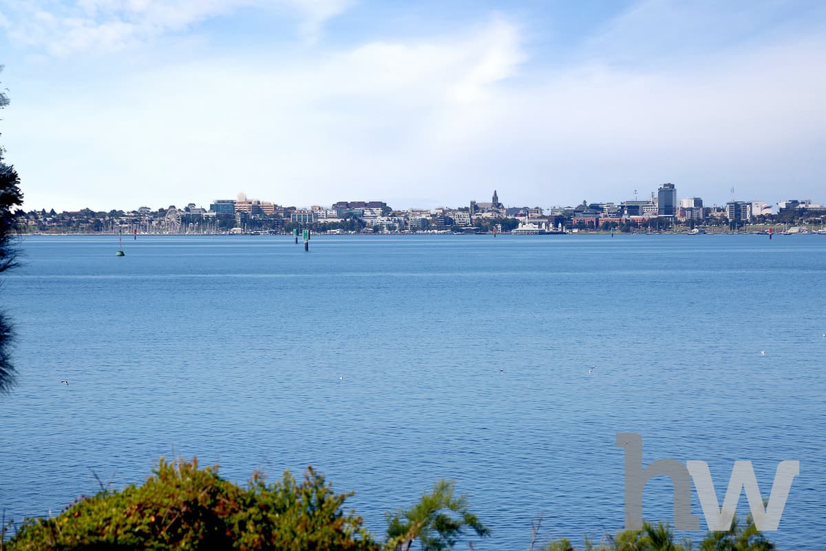 35 The Esplanade, NORTH SHORE VIC 3214, North Shore - Thumbnail 4