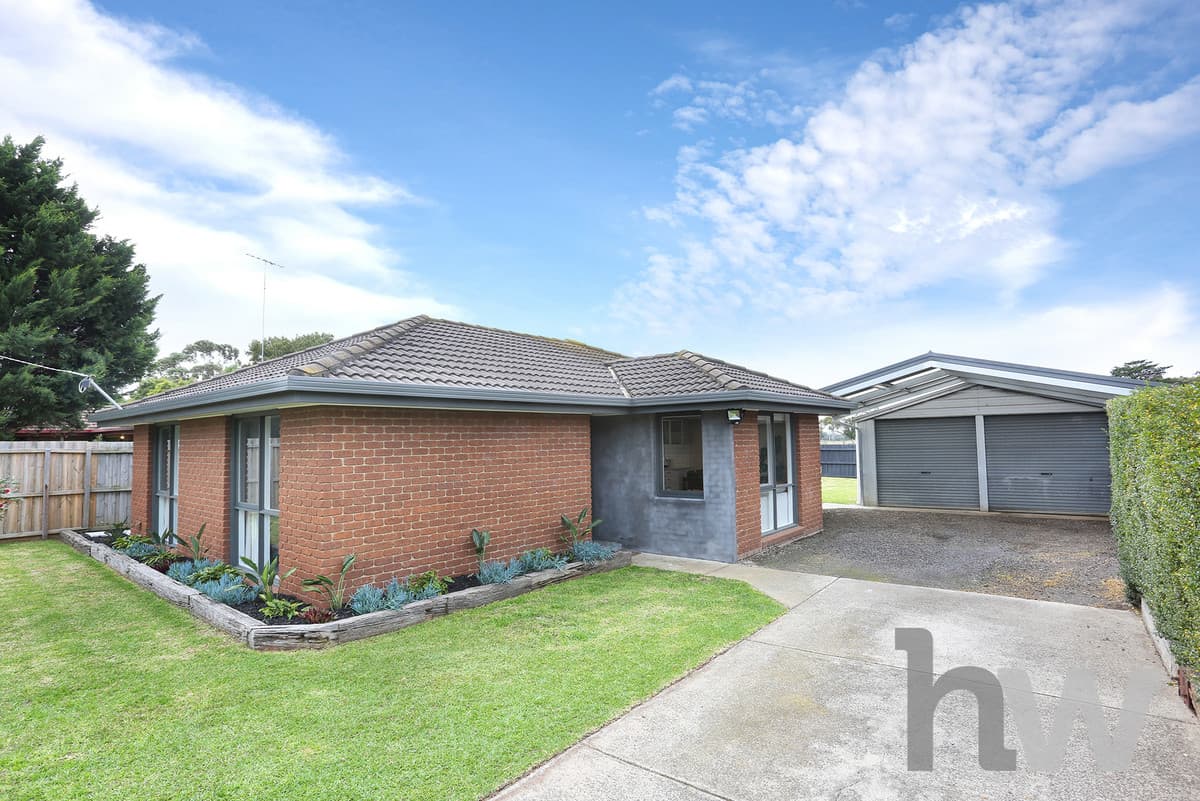 5 Enfield Drive, ST ALBANS PARK VIC 3219, St Albans Park - Image 1