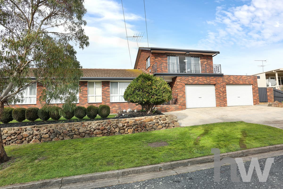 14 Carnarvon Drive, GROVEDALE VIC 3216, Grovedale - Image 1