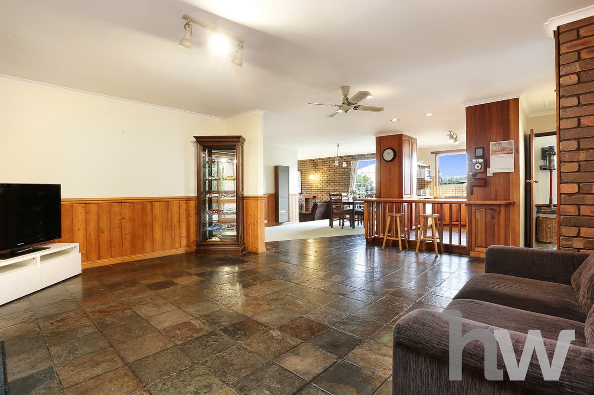 17 Highmont Drive, BELMONT VIC 3216, Belmont - Thumbnail 7