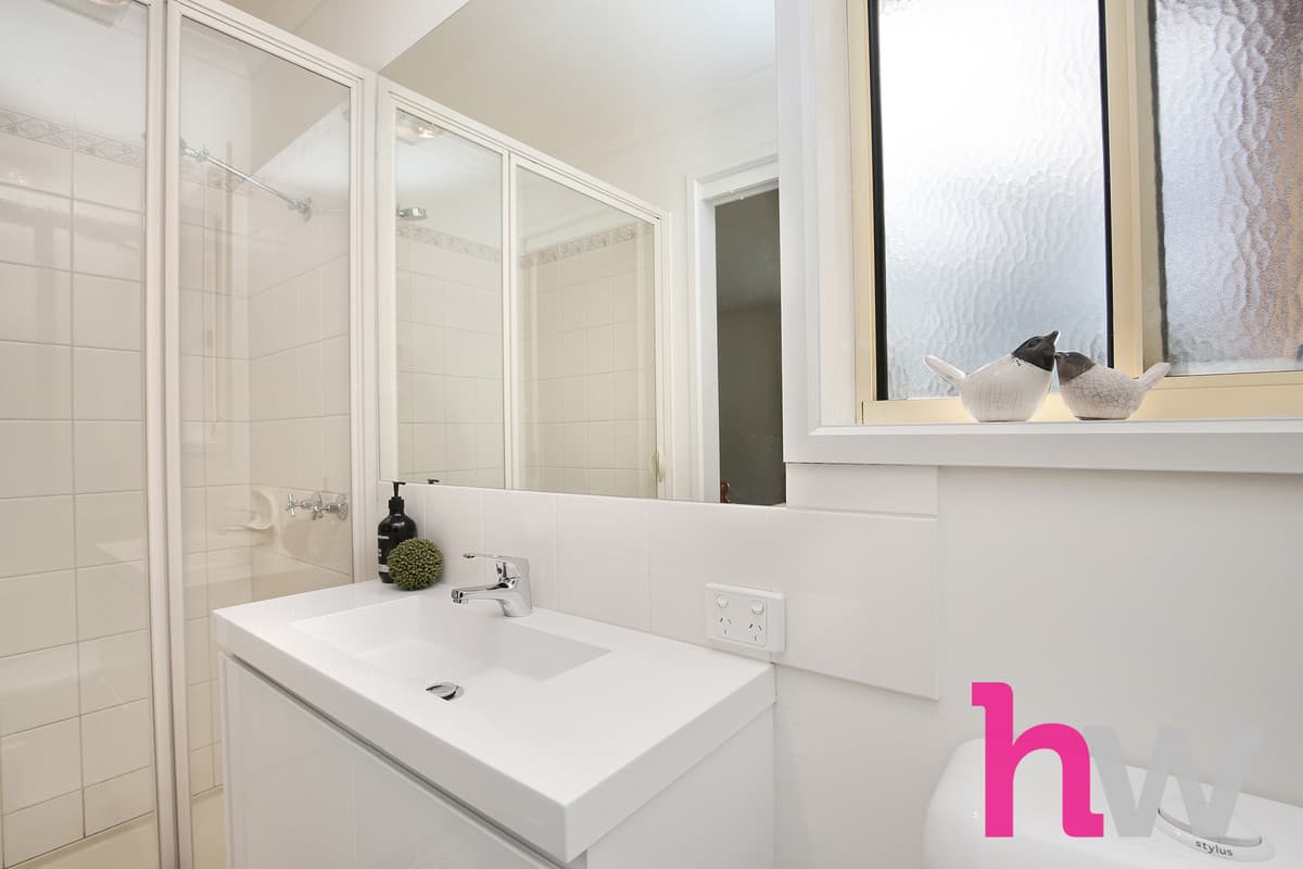 25 Homestead Drive, ST ALBANS PARK VIC 3219, St Albans Park - Thumbnail 4