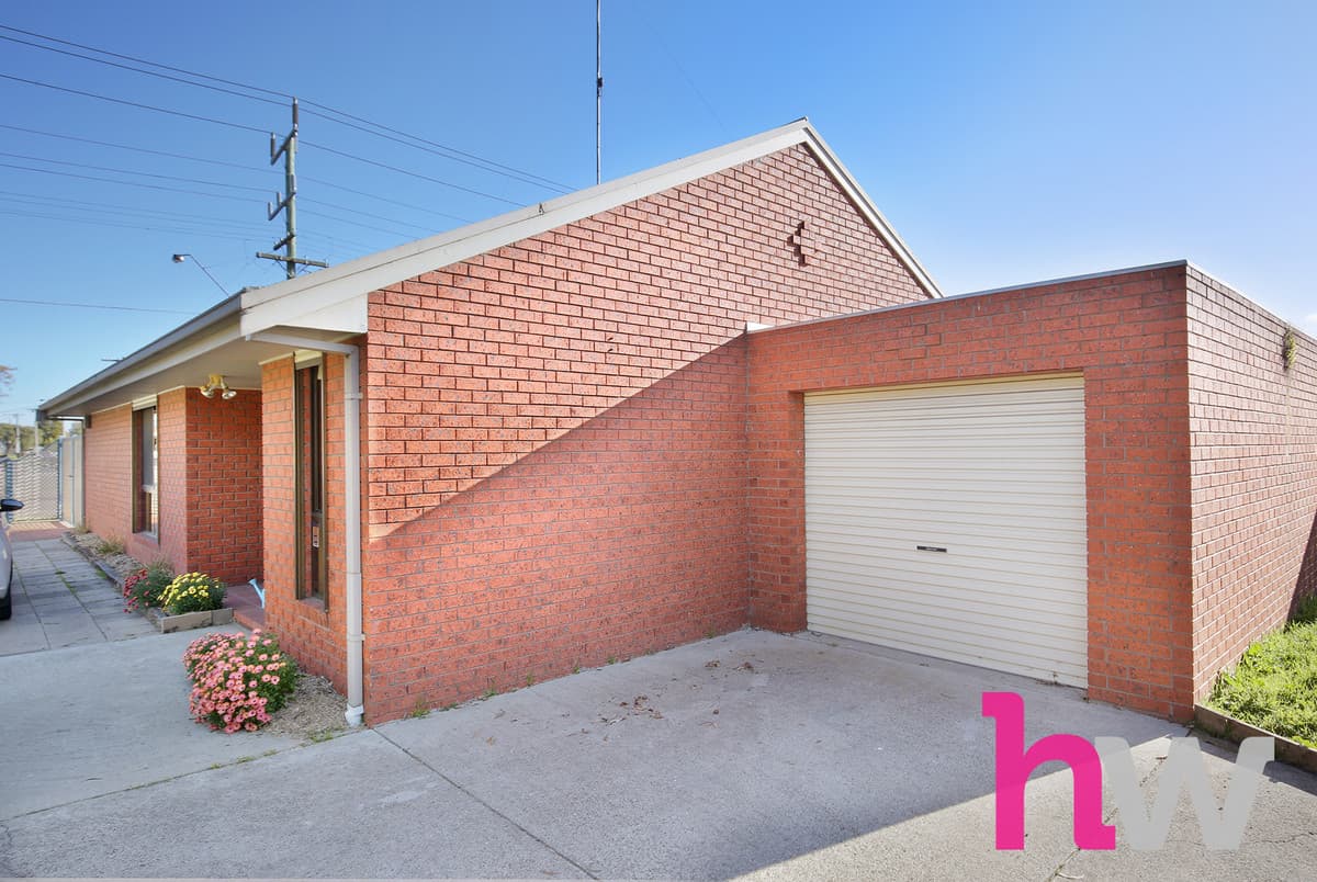 2 / 41 Townsend Road, WHITTINGTON VIC 3219, Whittington - Image 1