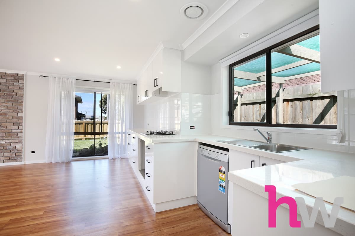 34 Enfield Drive, ST ALBANS PARK VIC 3219, St Albans Park - Thumbnail 5