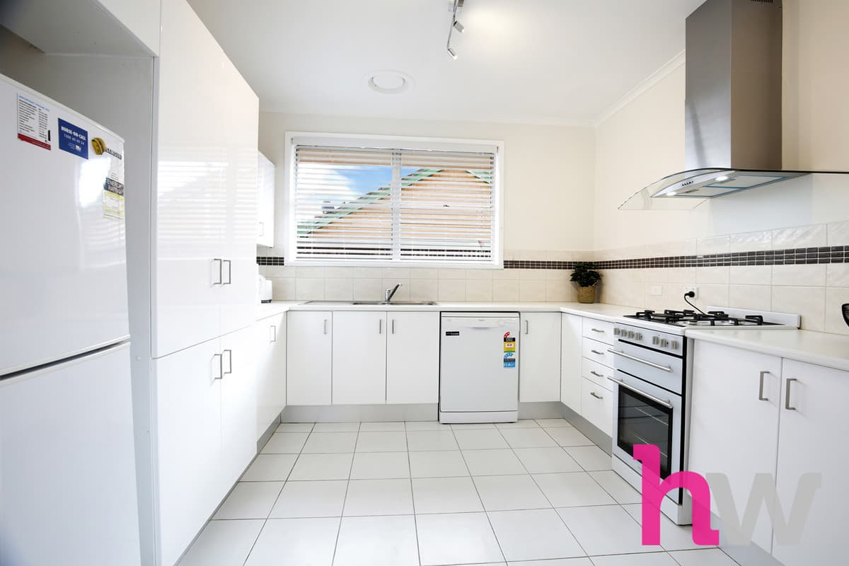 50 Neptune Avenue, NEWCOMB VIC 3219, Newcomb - Thumbnail 3