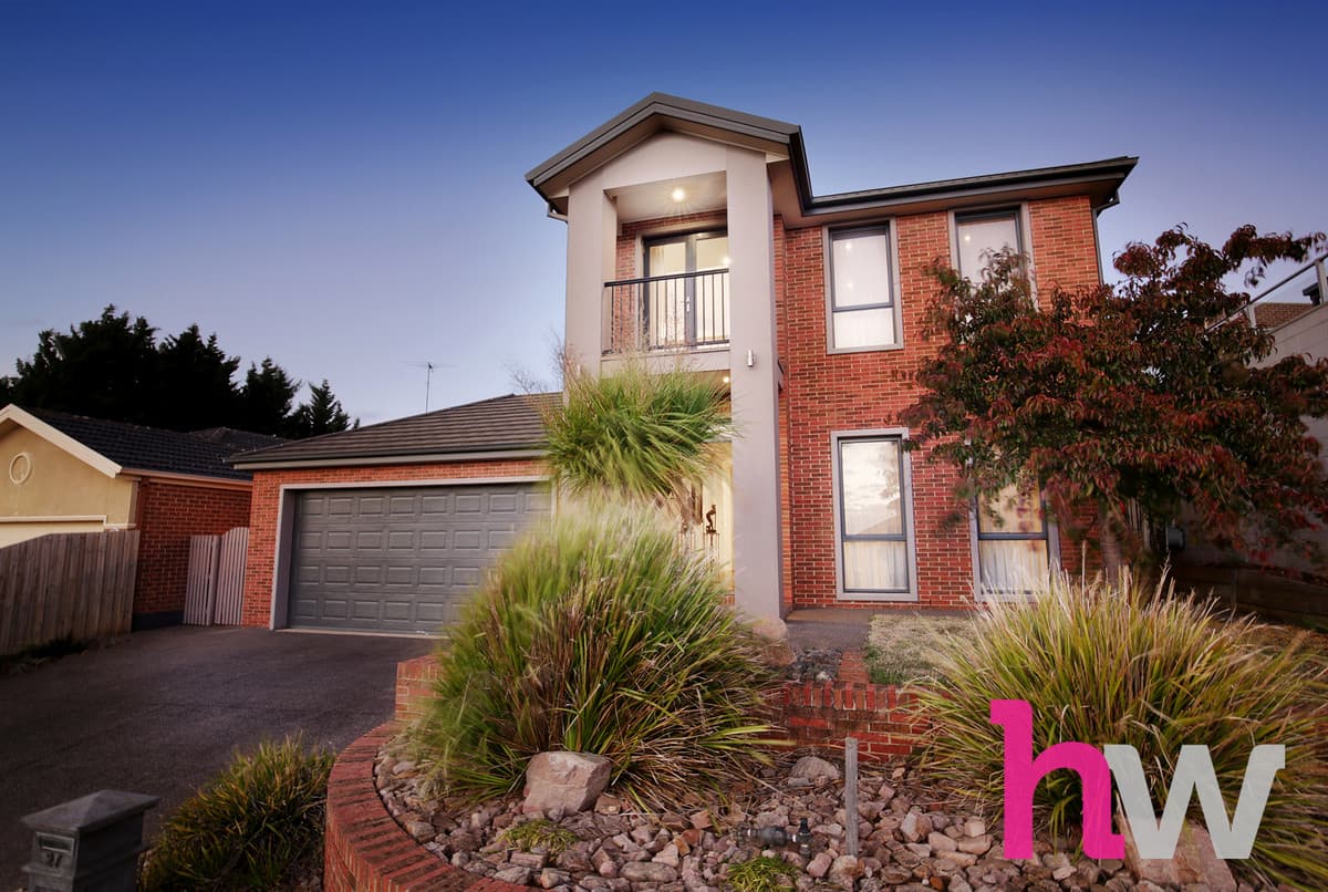 27 Pethajohn Parade, GROVEDALE VIC 3216, Grovedale - Thumbnail 2
