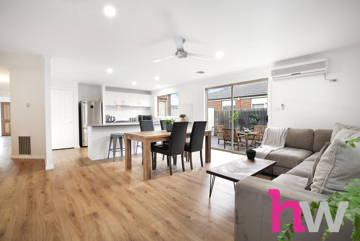 61 Meadenhall Drive, ST ALBANS PARK VIC 3219, St Albans Park - Thumbnail 4
