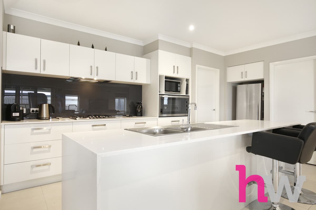 71 Pollard Drive, LEOPOLD VIC 3224, Leopold - Thumbnail 2