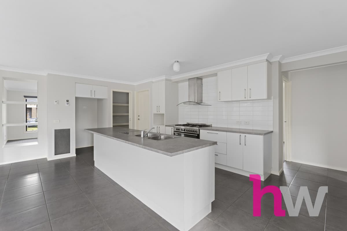 12 Yoorok Drive, LARA VIC 3212, Lara - Thumbnail 6