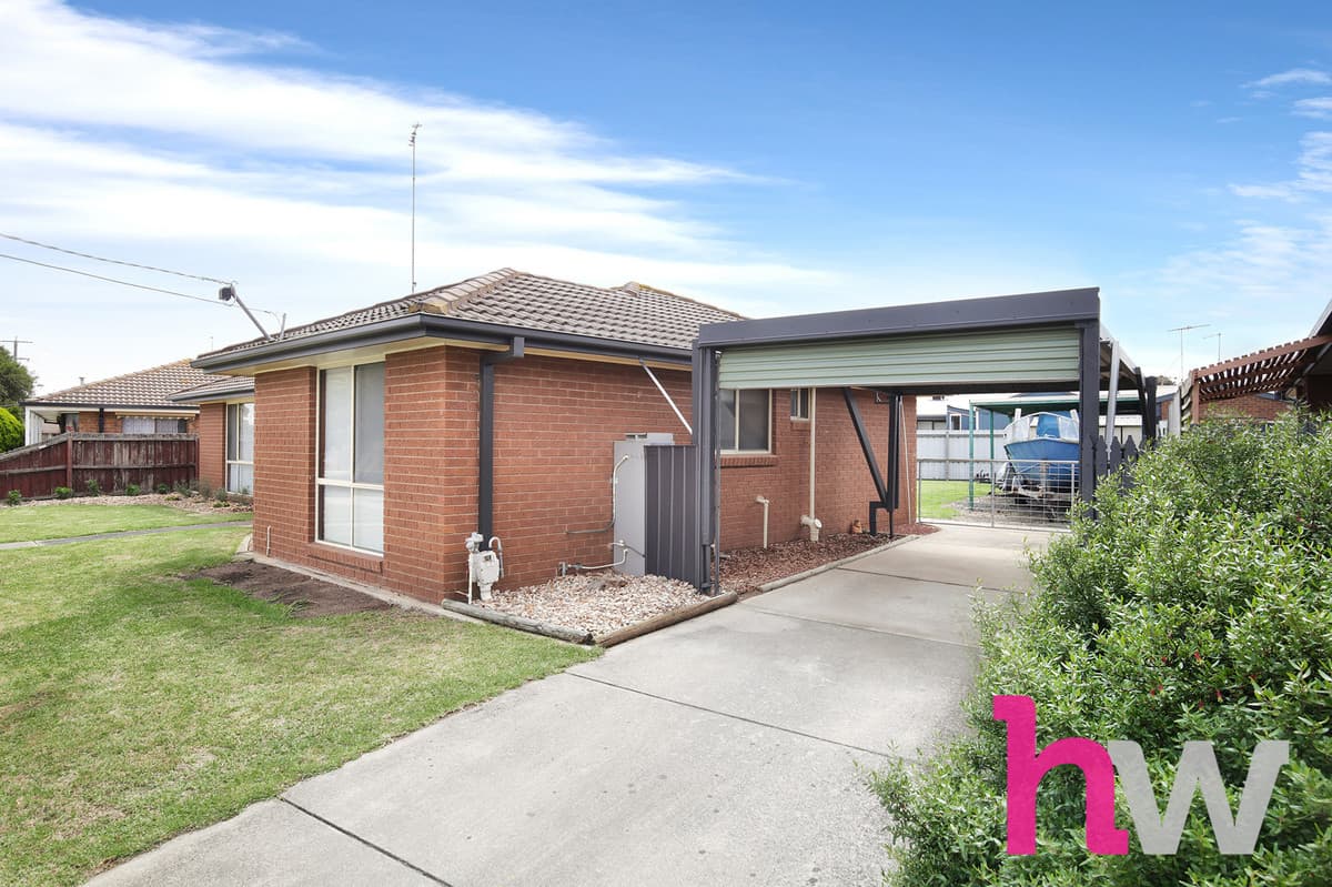 20 Enfield Drive, ST ALBANS PARK VIC 3219, St Albans Park - Thumbnail 4