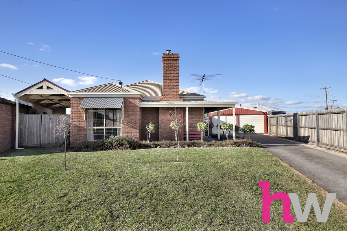 6 McGill Court, ST ALBANS PARK VIC 3219, St Albans Park - Thumbnail 2