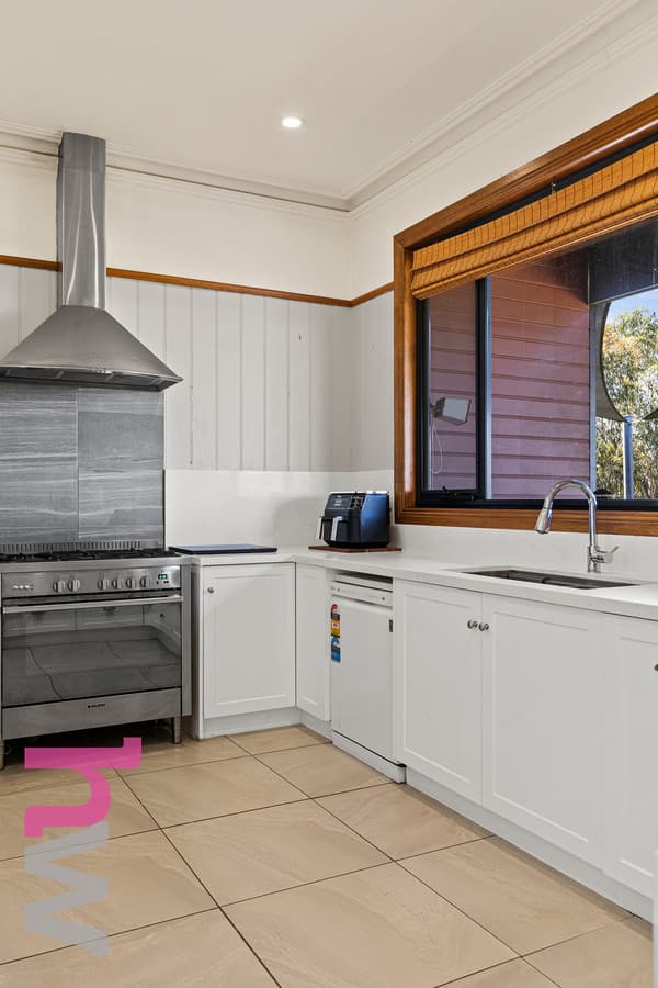 2555 Geelong-Ballan Road, ANAKIE VIC 3213, Anakie - Thumbnail 5