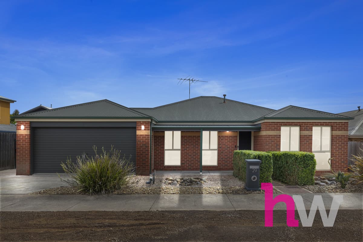 29 Ironbark Street, WAURN PONDS VIC 3216, Waurn Ponds - Thumbnail 2