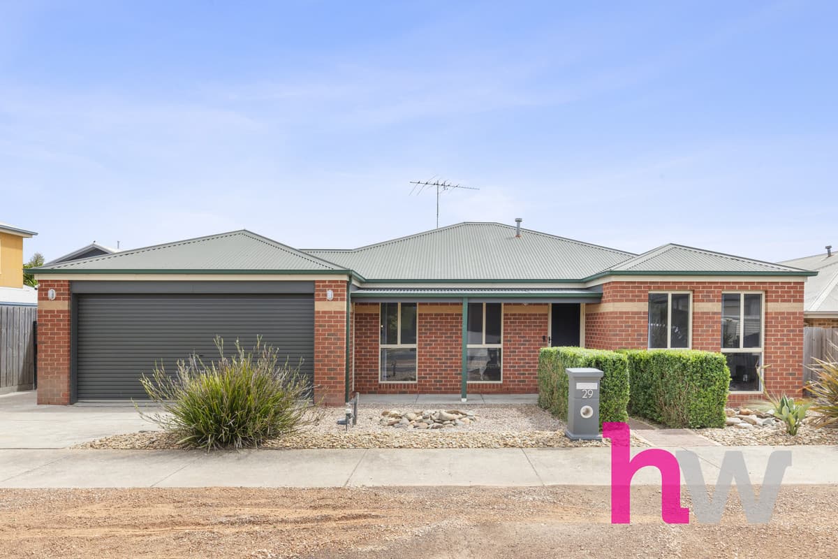 29 Ironbark Street, WAURN PONDS VIC 3216, Waurn Ponds - Thumbnail 3