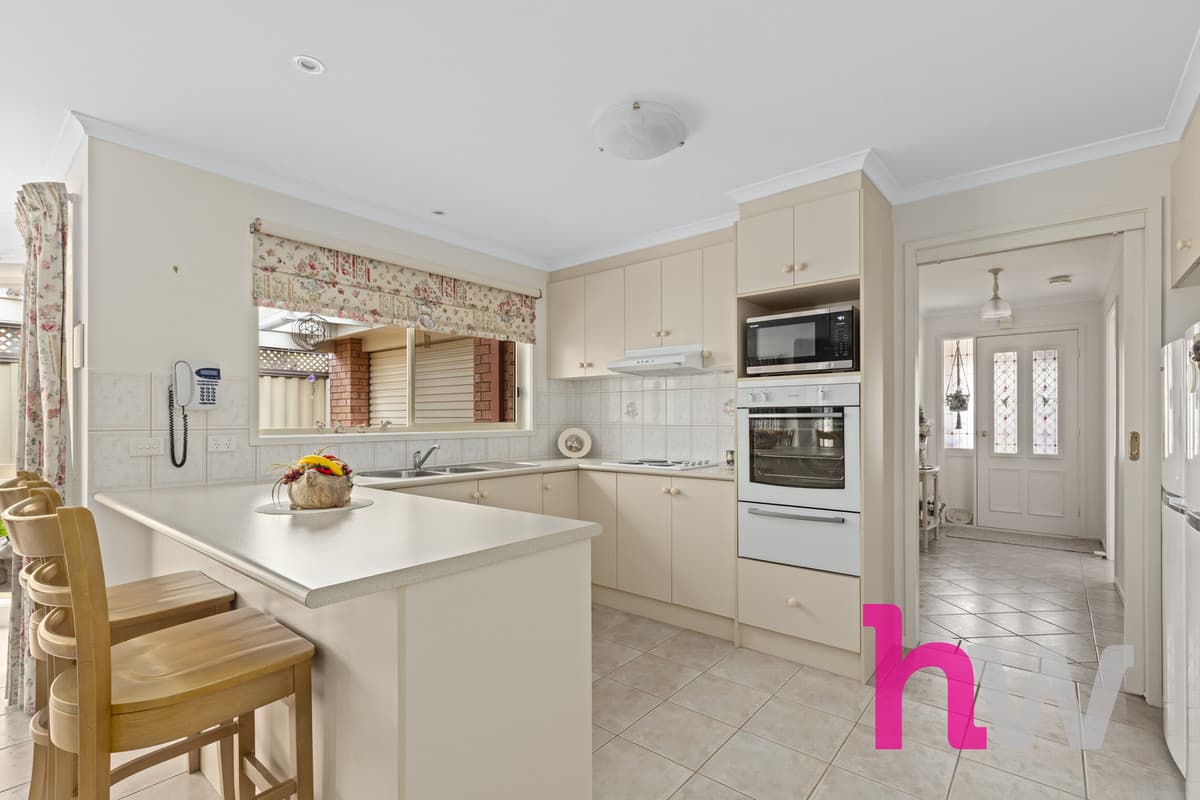 18 Gillean Place, LARA VIC 3212, Lara - Thumbnail 4