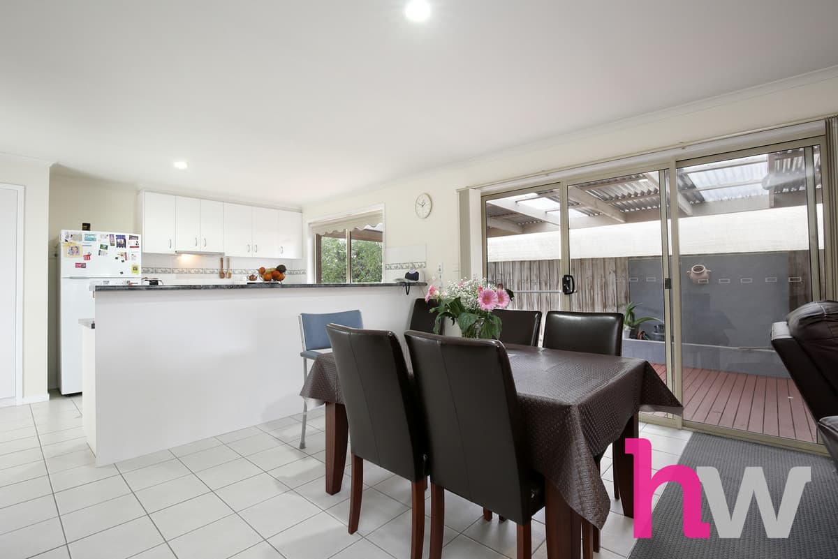 20 Bronte Court, ST ALBANS PARK VIC 3219, St Albans Park - Thumbnail 5
