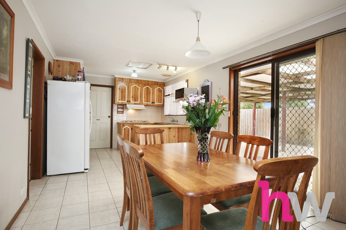 6 Mersey Court, ST ALBANS PARK VIC 3219, St Albans Park - Thumbnail 3