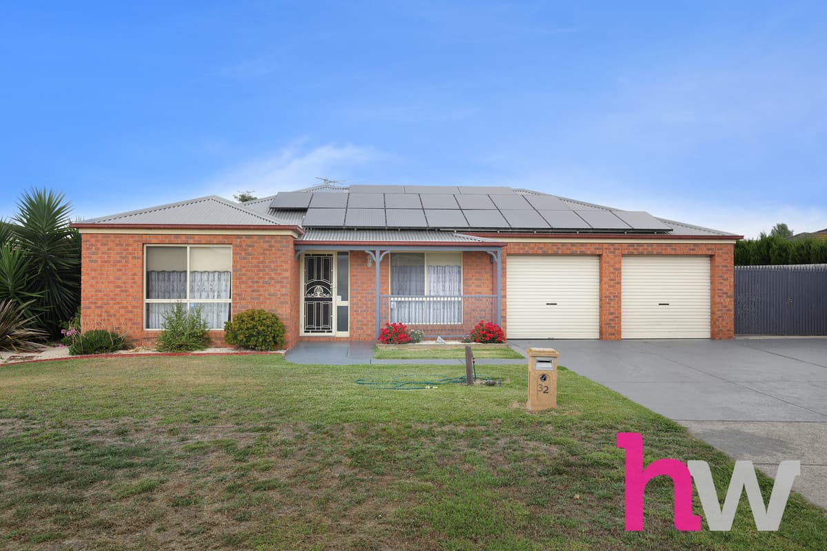 32 Langer Drive, ST ALBANS PARK VIC 3219, St Albans Park - Thumbnail 2