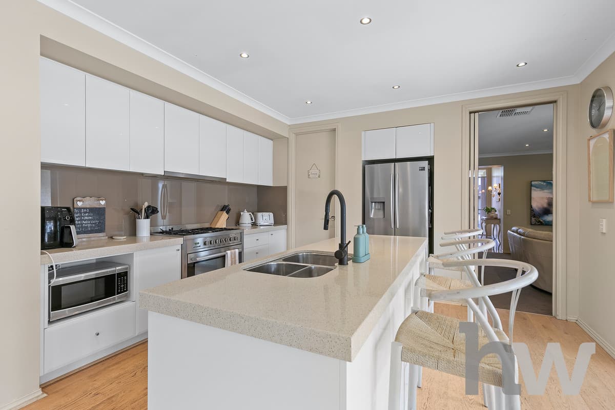 18 Springwater Drive, LARA VIC 3212, Lara - Thumbnail 5
