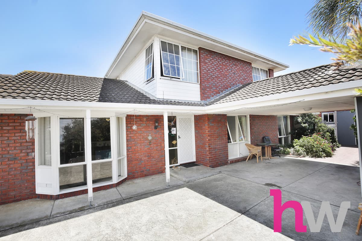 55 Truscott Street, WHITTINGTON VIC 3219, Whittington - Thumbnail 2