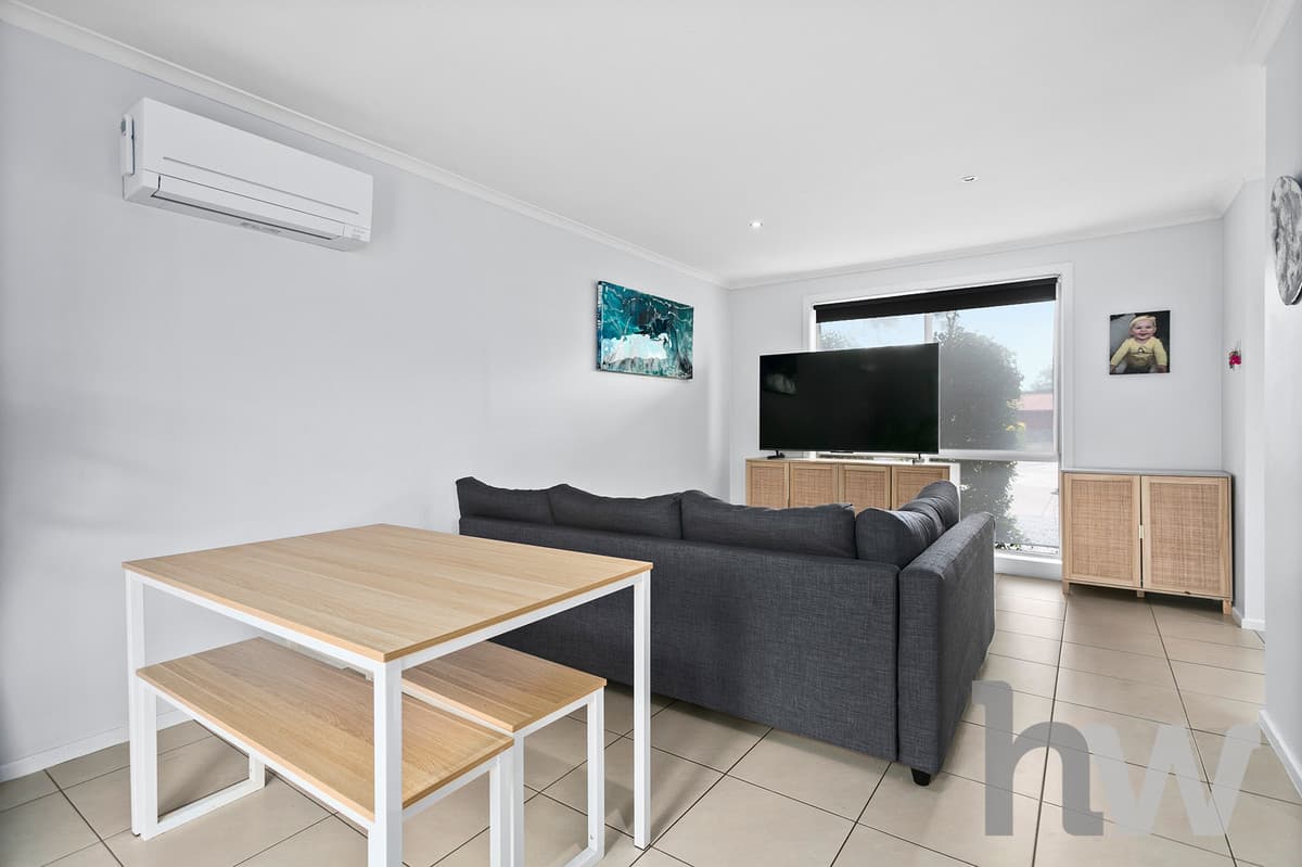 2 / 49 Cameron Crescent, LARA VIC 3212, Lara - Thumbnail 2