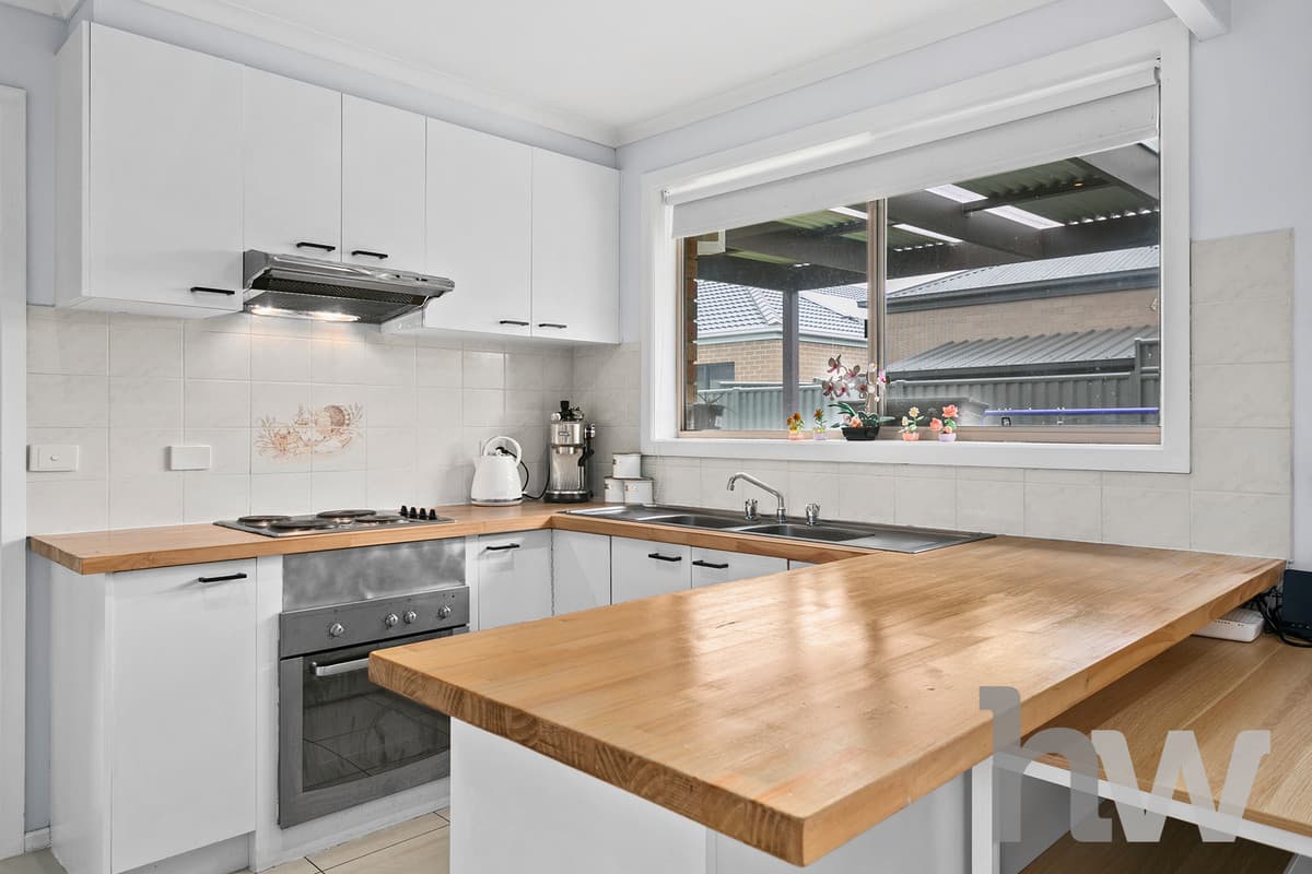 2 / 49 Cameron Crescent, LARA VIC 3212, Lara - Thumbnail 4