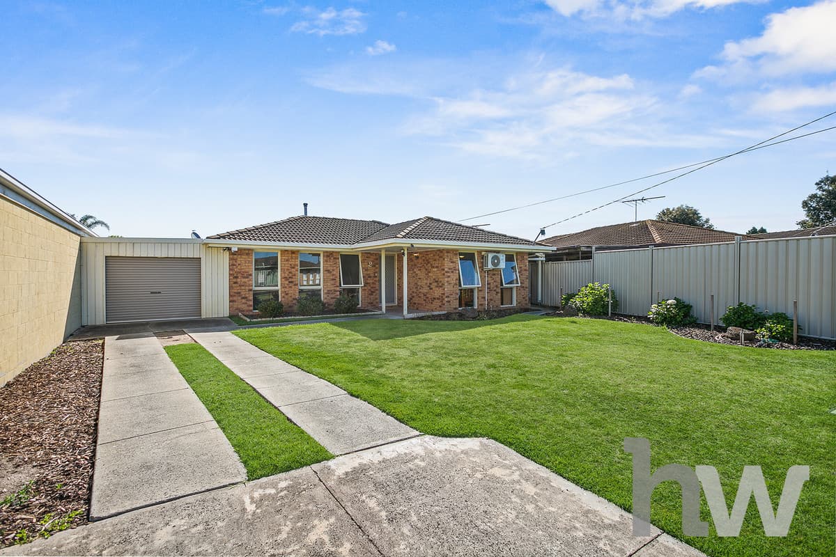 2 Dunraven Court, CORIO VIC 3214, Corio - Thumbnail 2
