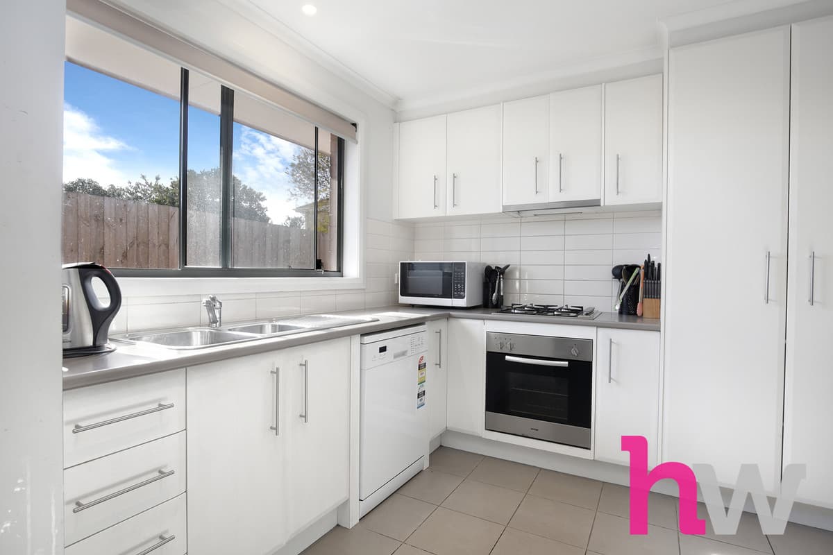 2 / 64 Sladen Street, HAMLYN HEIGHTS VIC 3215, Hamlyn Heights - Thumbnail 3