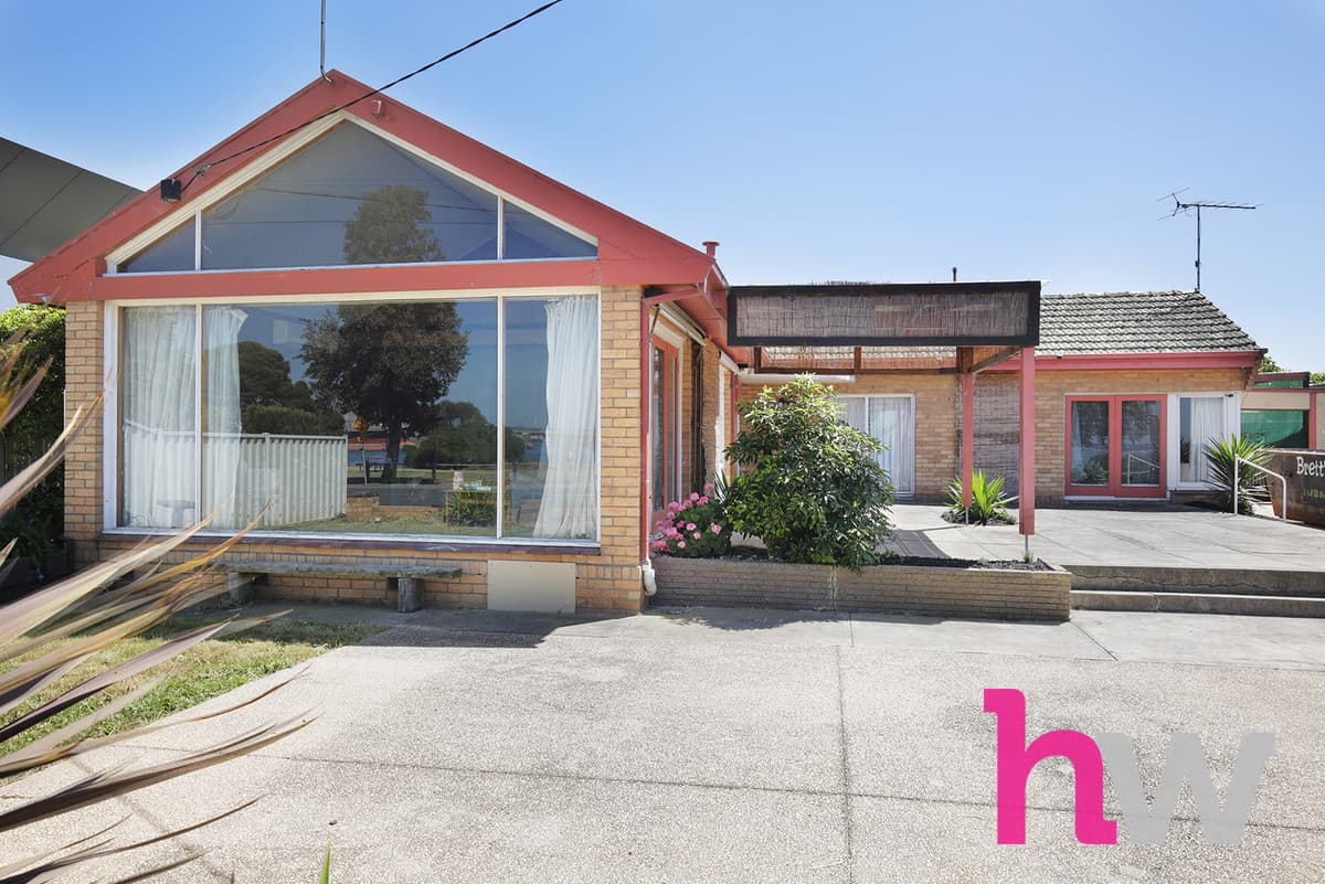 33 The Esplanade, NORTH SHORE VIC 3214, North Shore - Thumbnail 2
