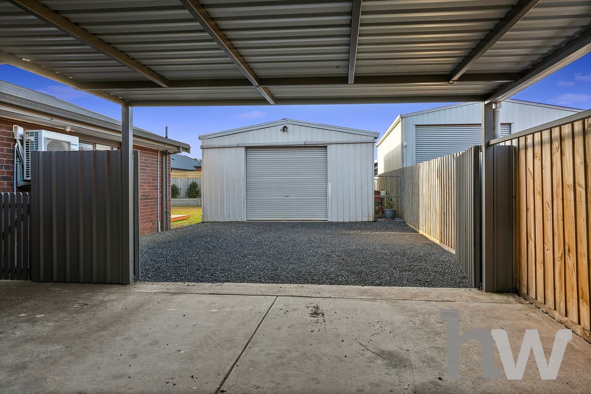 61 Cameron Crescent, LARA VIC 3212, Lara - Thumbnail 4