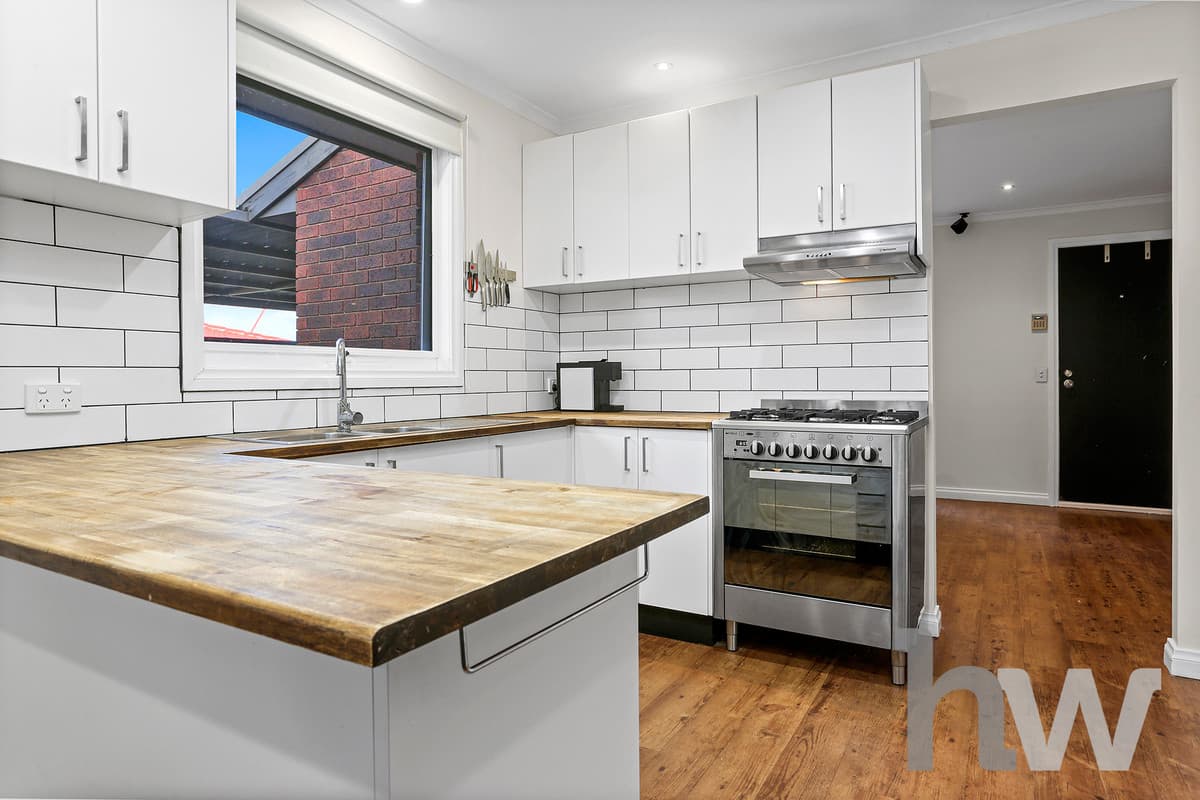 61 Cameron Crescent, LARA VIC 3212, Lara - Thumbnail 8