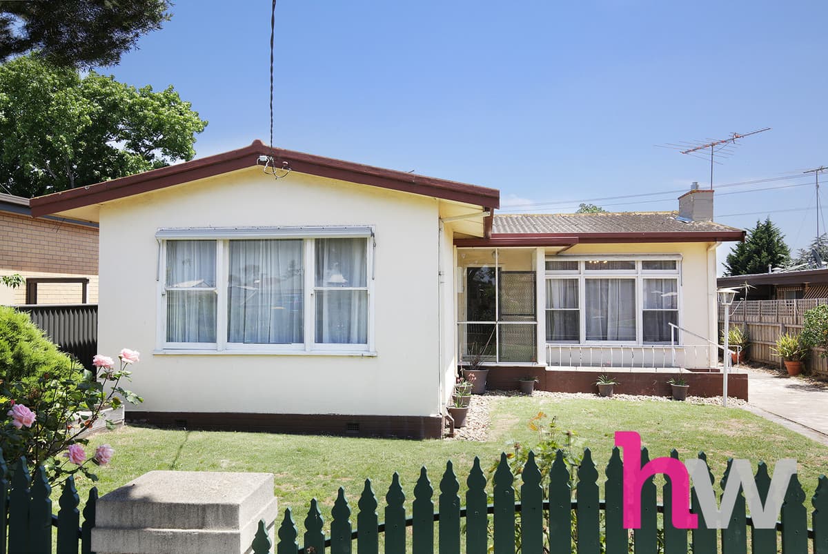 12 Tanner Street, BREAKWATER VIC 3219, Breakwater - Thumbnail 2