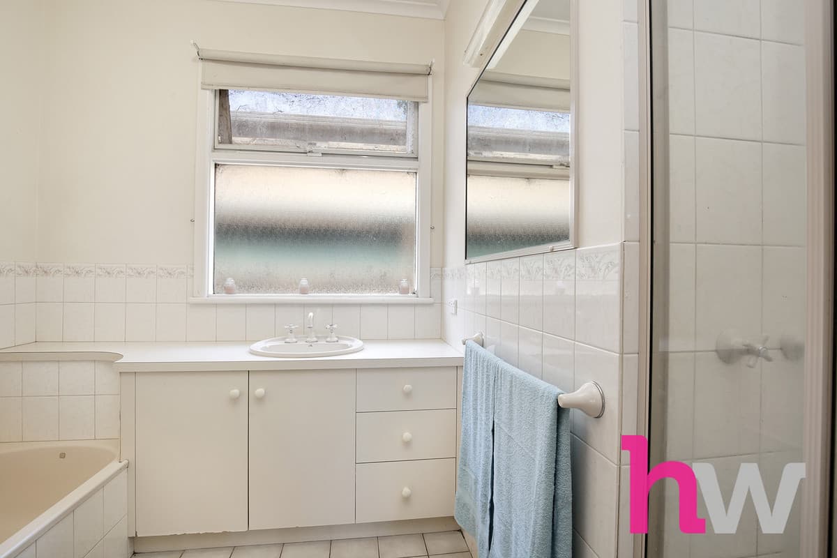 12 Tanner Street, BREAKWATER VIC 3219, Breakwater - Thumbnail 4