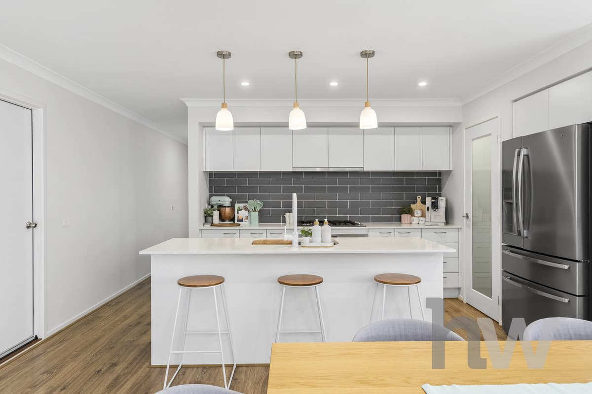 7 Wonderland Road, WERRIBEE VIC 3030, Werribee - Thumbnail 4