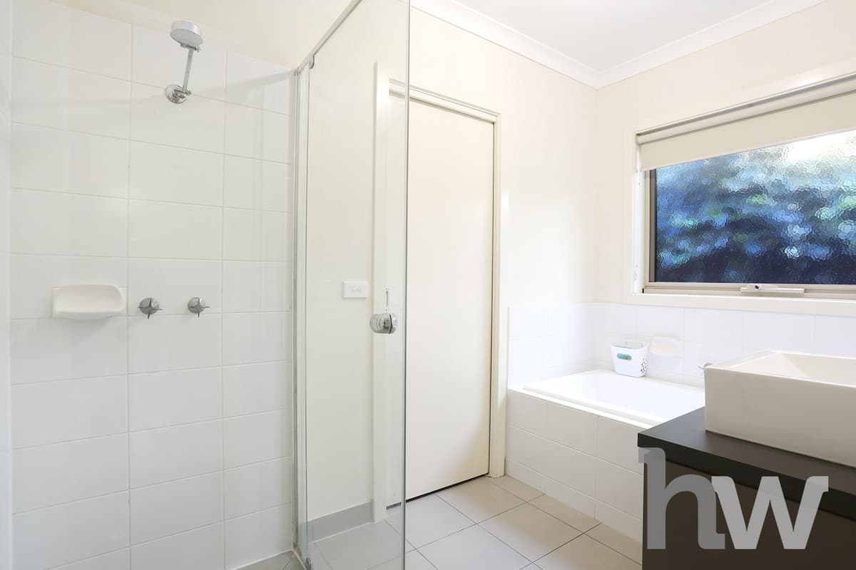 5 Bosanquet Avenue, NEWTOWN VIC 3220, Newtown - Thumbnail 8