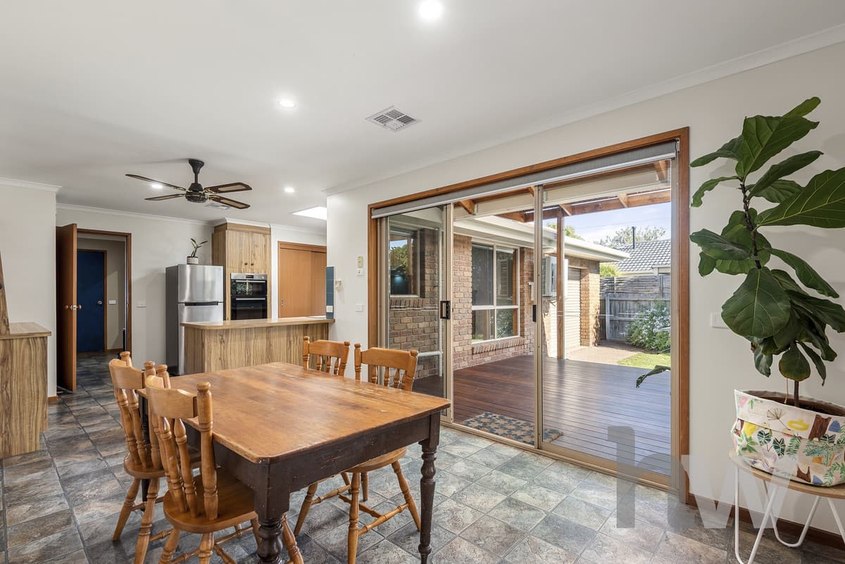 11 Brunel Close, LARA VIC 3212, Lara - Thumbnail 5