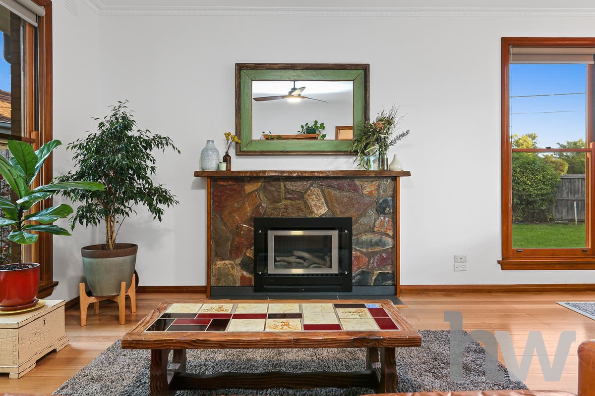 9 Canterbury Road East, LARA VIC 3212, Lara - Thumbnail 4