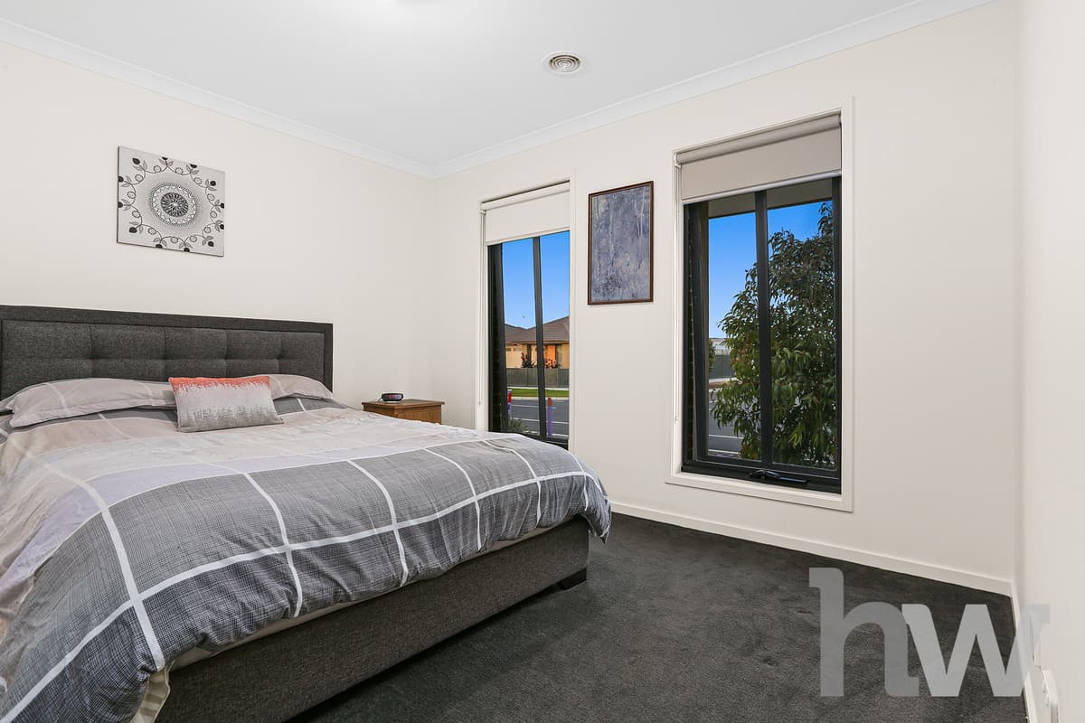 110 Bramley Avenue, CHARLEMONT VIC 3217, Charlemont - Thumbnail 3