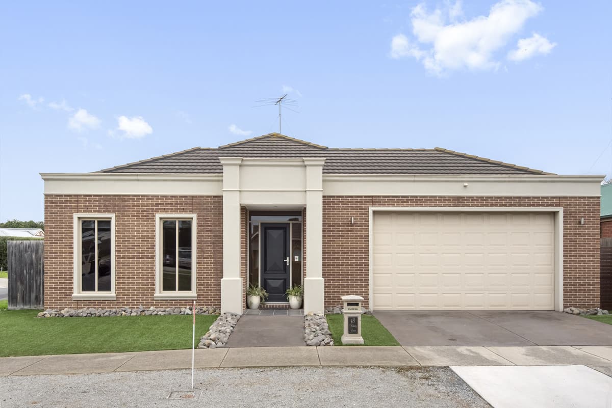 18 Felicity Court, LARA VIC 3212, Lara - Image 1