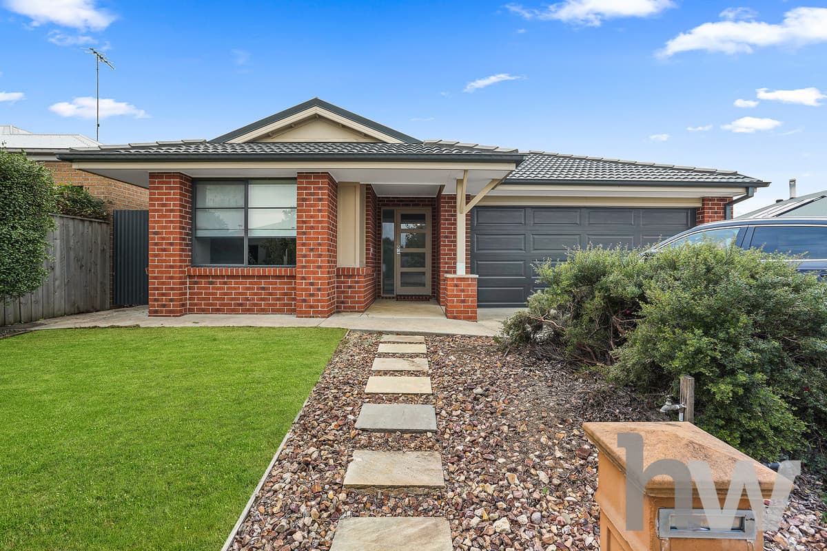 10 Cabernet Court, BANNOCKBURN VIC 3331, Bannockburn - Thumbnail 2