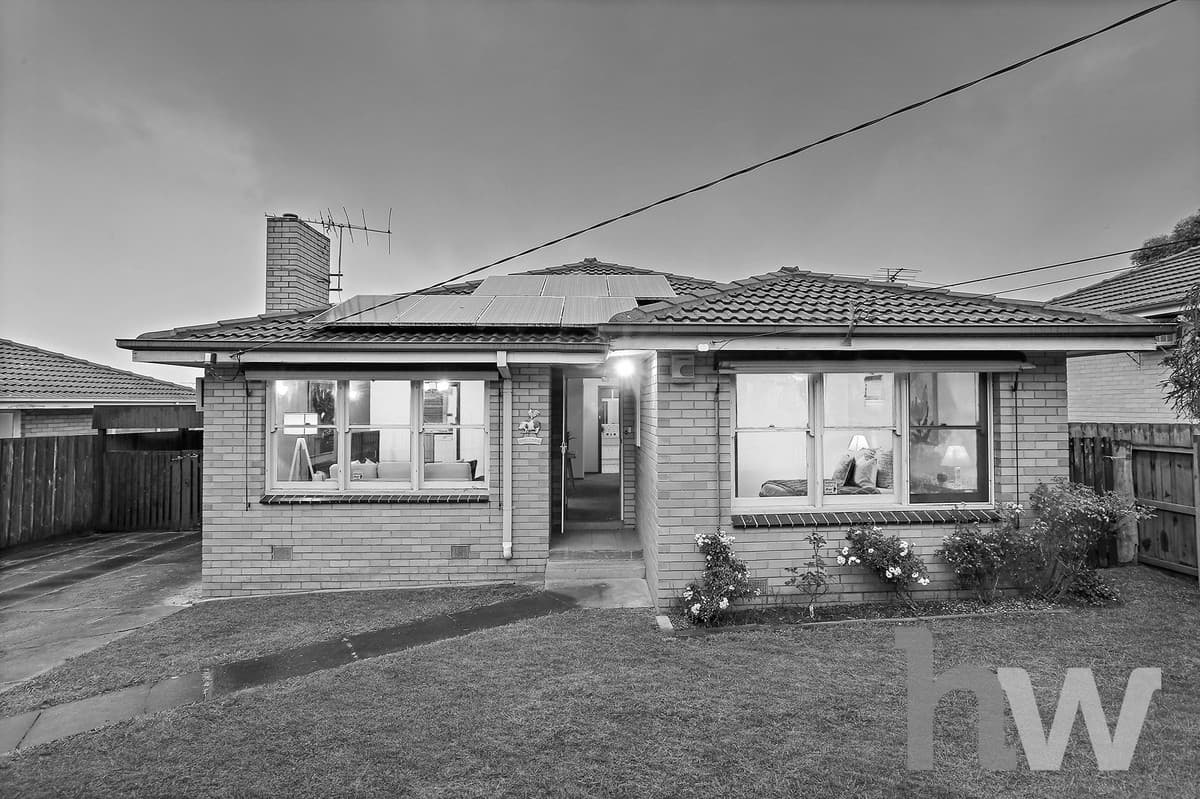 29 Cuthbert Avenue, HIGHTON VIC 3216, Highton - Thumbnail 2