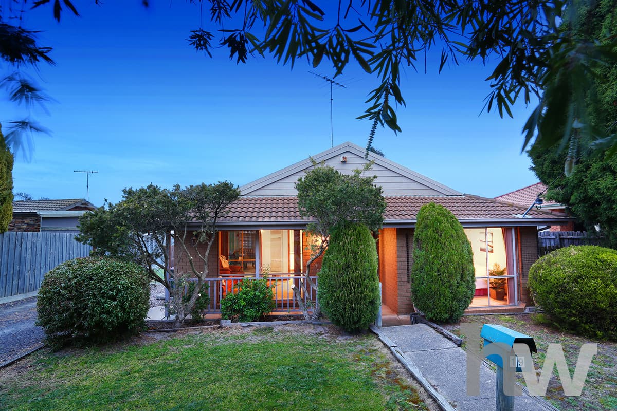 19 Mulholland Crescent, GROVEDALE VIC 3216, Grovedale - Image 1