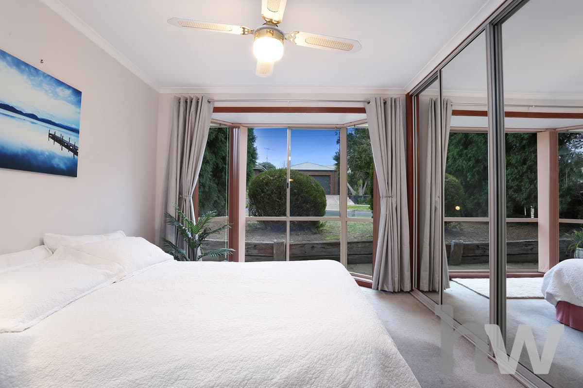 19 Mulholland Crescent, GROVEDALE VIC 3216, Grovedale - Thumbnail 5