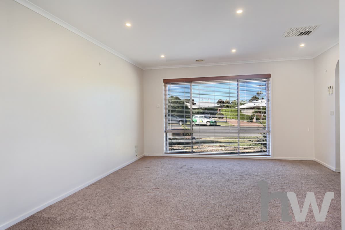 4 Norseman Court, LARA VIC 3212, Lara - Thumbnail 3