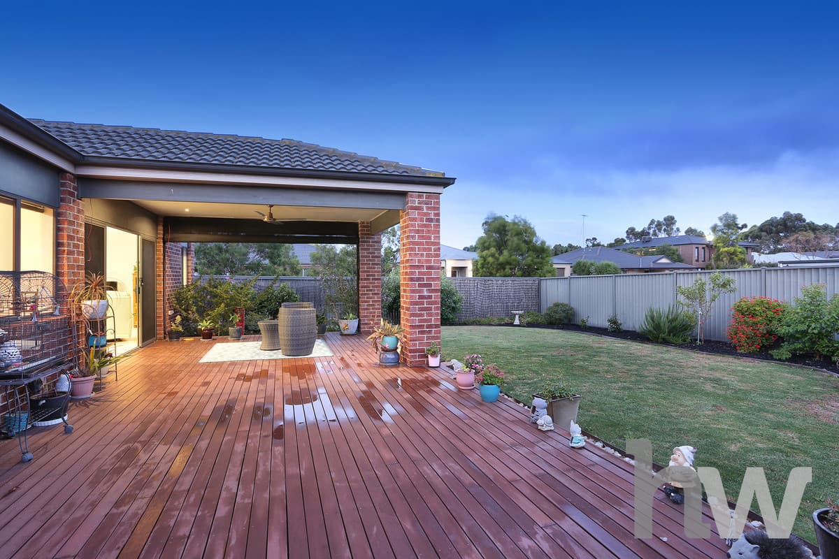 17 Nankeen Avenue, LARA VIC 3212, Lara - Thumbnail 2