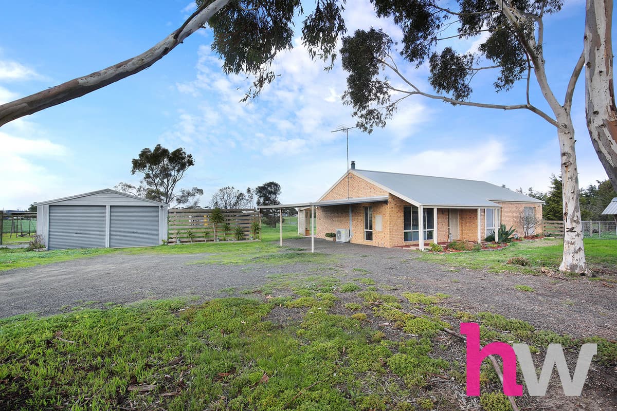 110 Tillys Road, LARA VIC 3212, Lara - Thumbnail 2