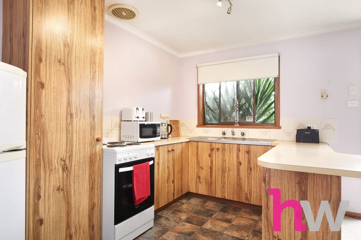 1 / 17 St Albans Street, ST ALBANS PARK VIC 3219, St Albans Park - Thumbnail 6