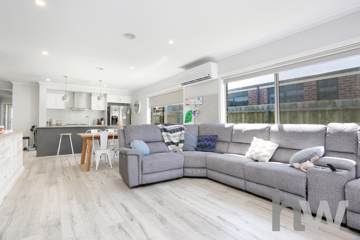28 Majestic Way, ST LEONARDS VIC 3223, St Leonards - Thumbnail 6