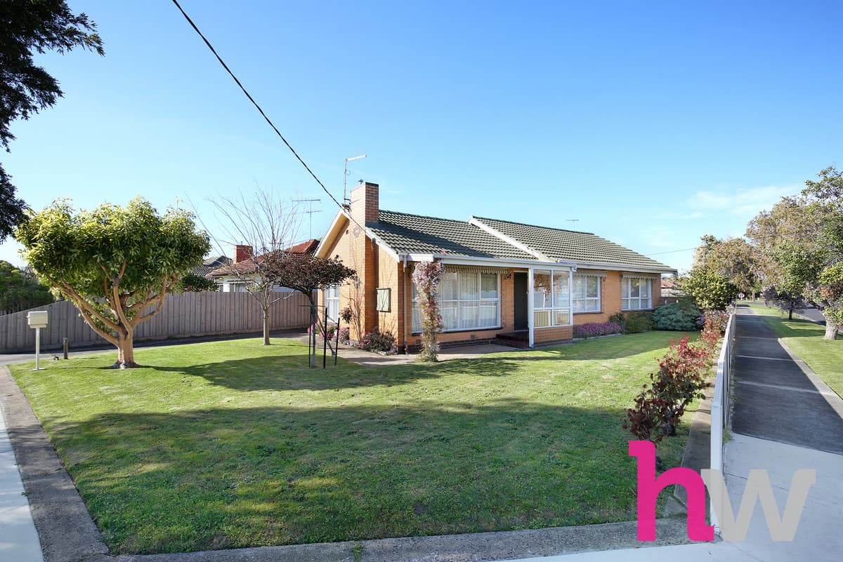 8 Dorward Avenue, NEWCOMB VIC 3219, Newcomb - Thumbnail 2
