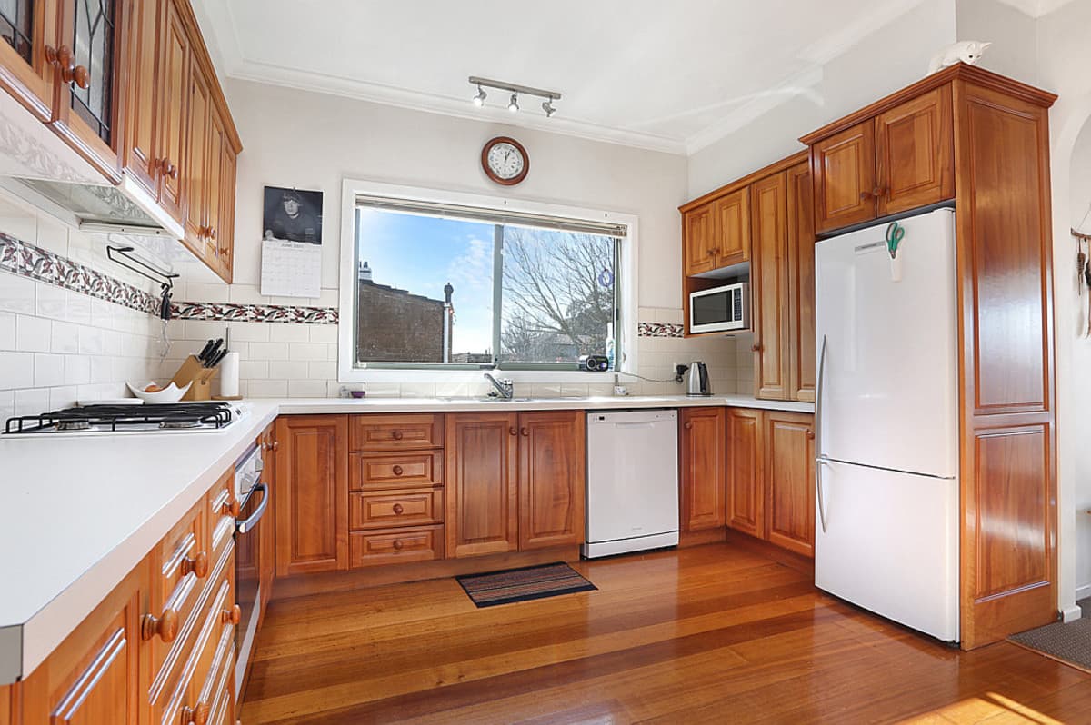29 Hamlyn Avenue, HAMLYN HEIGHTS VIC 3215, Hamlyn Heights - Thumbnail 4