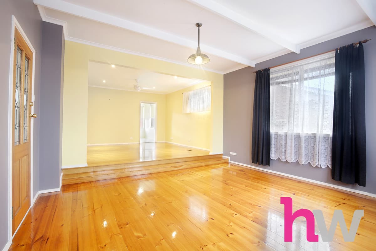 8 Fidge Crescent, BREAKWATER VIC 3219, Breakwater - Image 1